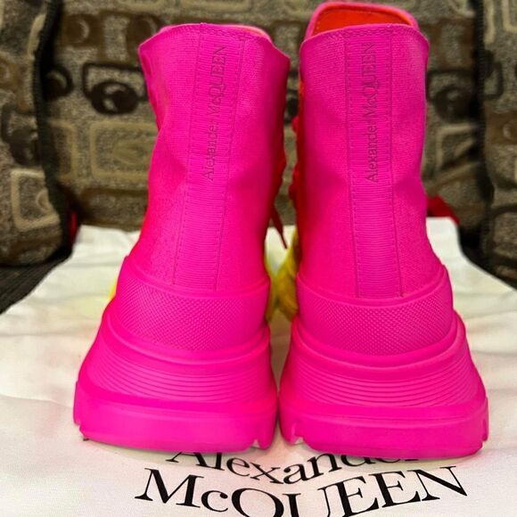 Authentic Alexander McQueen Sneakers - Picture 7 of 10